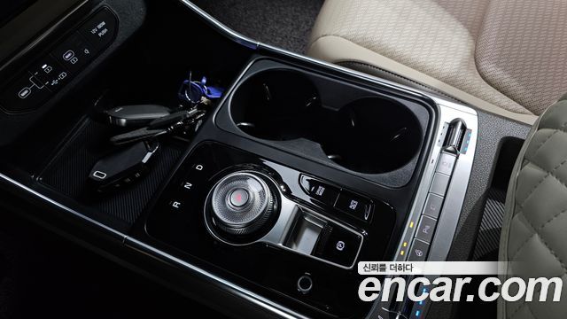Kia Canival 2025 — photo 9