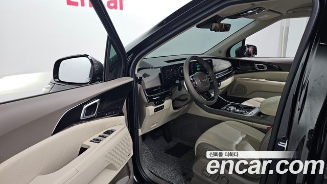 Kia Canival 2025 — photo 10