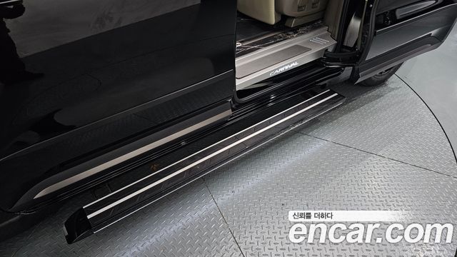 Kia Canival 2025 — photo 17