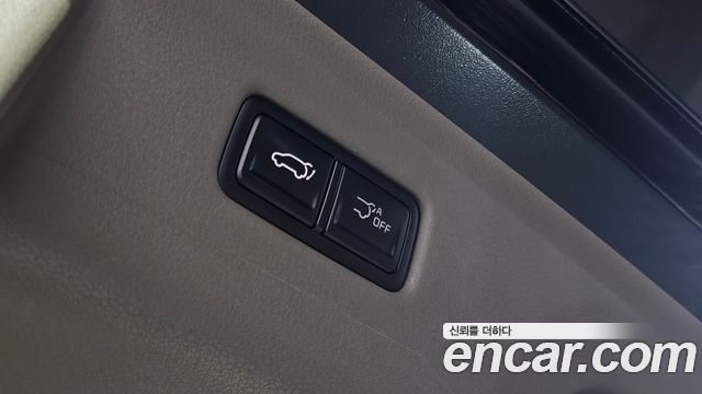 Kia Canival 2025 — photo 20