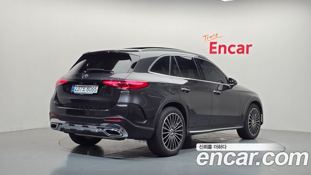 Mercedes-Benz GLC-Class 2024 — photo 2