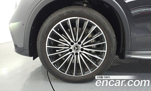 Mercedes-Benz GLC-Class 2024 — photo 5