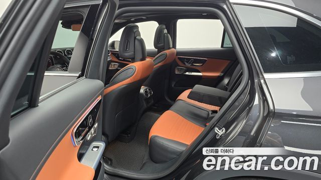 Mercedes-Benz GLC-Class 2024 — photo 17