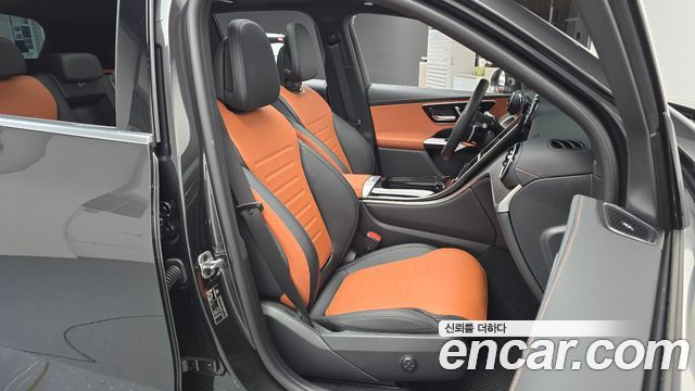 Mercedes-Benz GLC-Class 2024 — photo 16