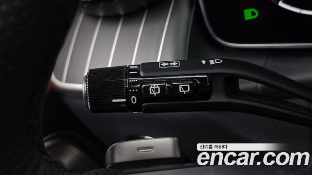 Mercedes-Benz GLC-Class 2024 — photo 29