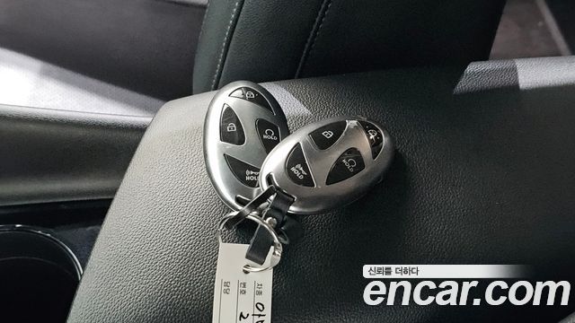 Hyundai AVANTE 2024 — photo 29