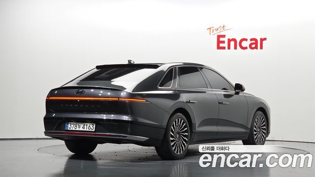 Hyundai Grandeur 2023 — photo 2