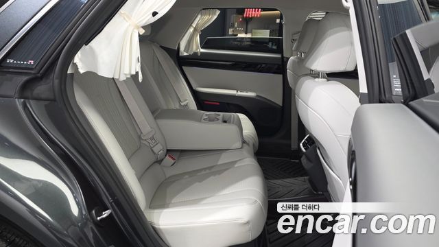 Hyundai Grandeur 2023 — photo 18