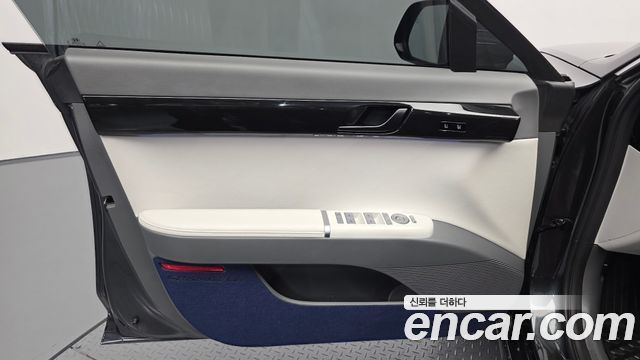 Hyundai Grandeur 2023 — photo 14