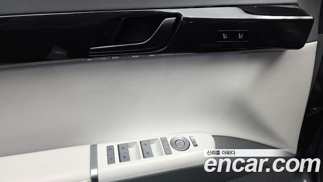 Hyundai Grandeur 2023 — photo 32