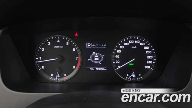 Hyundai Sonata 2016 — photo 8
