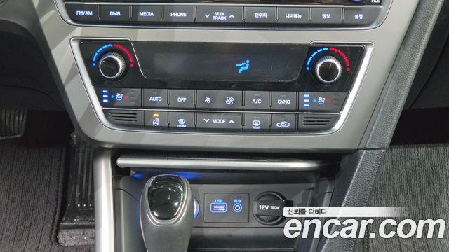 Hyundai Sonata 2016 — photo 16