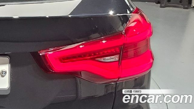 BMW X3 2020 — photo 9