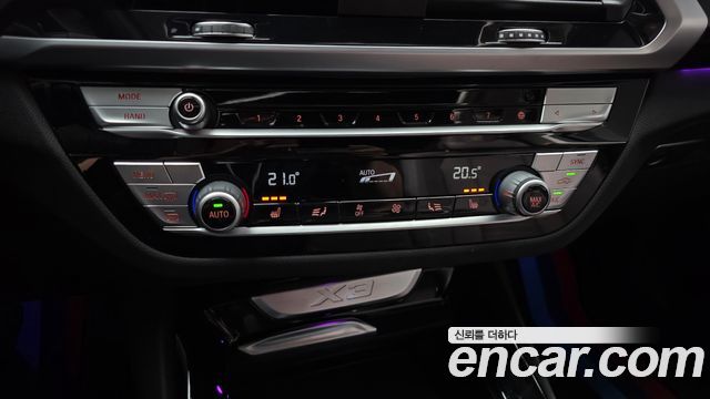 BMW X3 2020 — photo 34