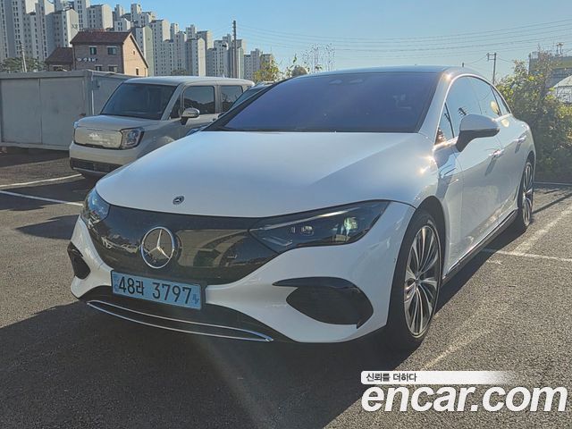Mercedes-Benz EQE 2023 — photo 2