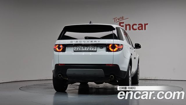 Land Rover Discovery Sport 2019 — photo 4