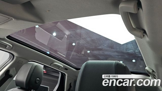 Land Rover Discovery Sport 2019 — photo 22