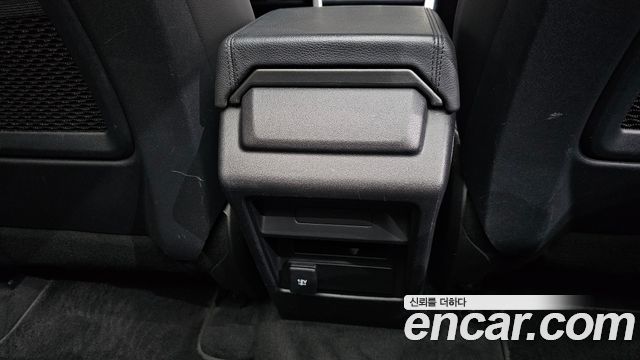 Land Rover Discovery Sport 2019 — photo 28