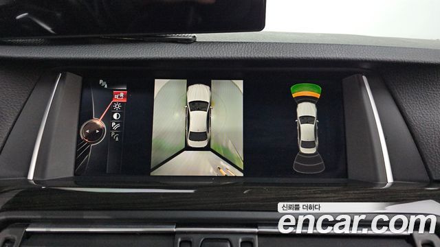 BMW 5-Series 2015 — photo 14