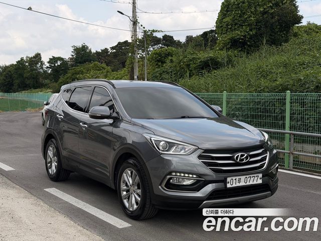 Hyundai Santafe 2016 — photo 3