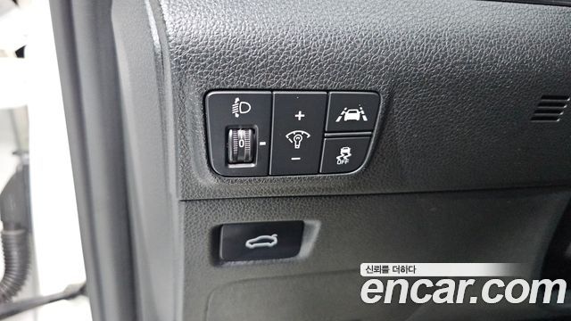 Kia K5 2020 — photo 25