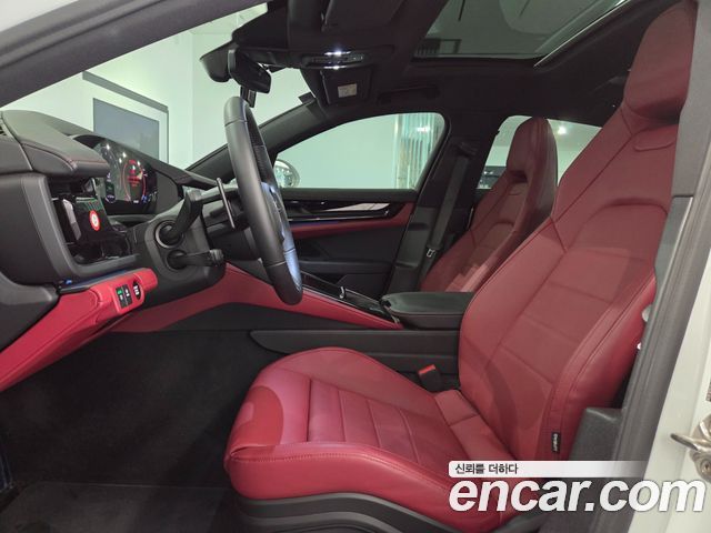 Porsche Panamera 2025 — photo 7