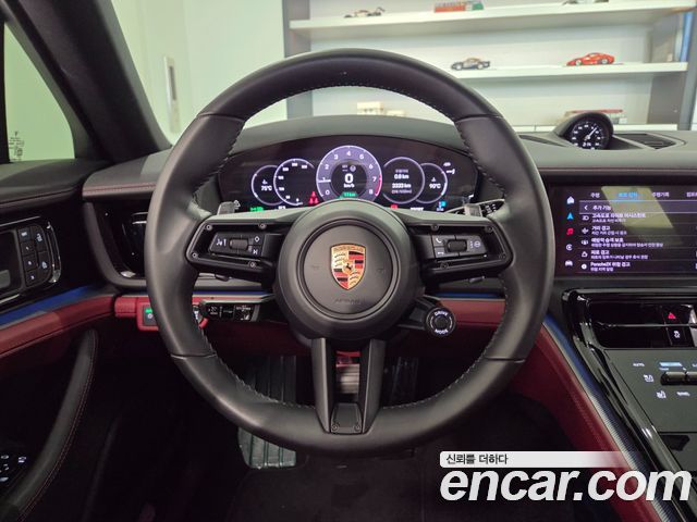 Porsche Panamera 2025 — photo 16