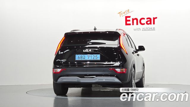 Kia Niro 2023 — photo 4