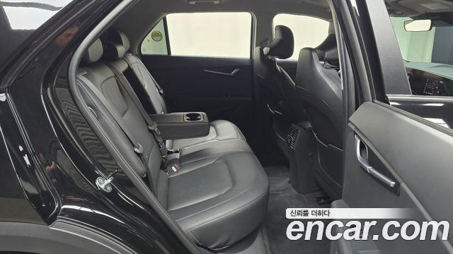 Kia Niro 2023 — photo 17