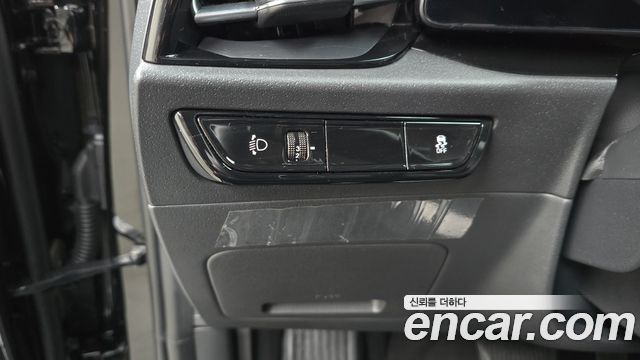 Kia Niro 2023 — photo 25