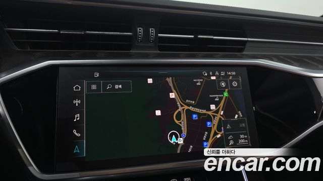 Audi A6 2021 — photo 21