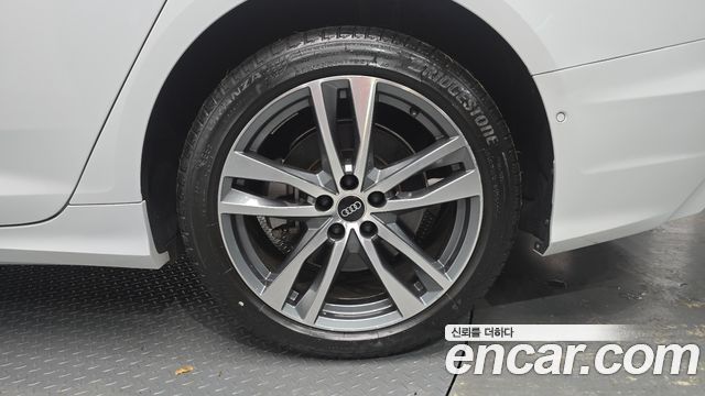 Audi A6 2021 — photo 7