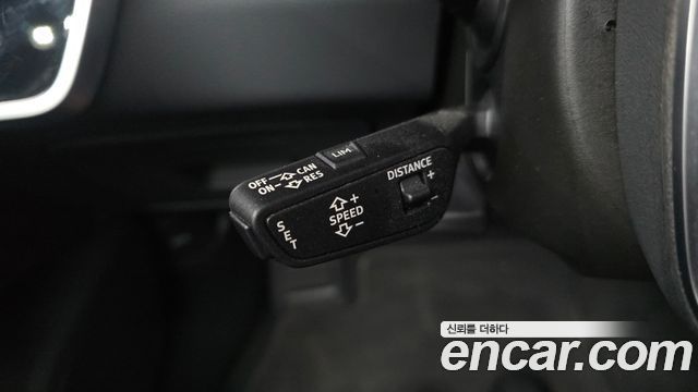 Audi A6 2021 — photo 27