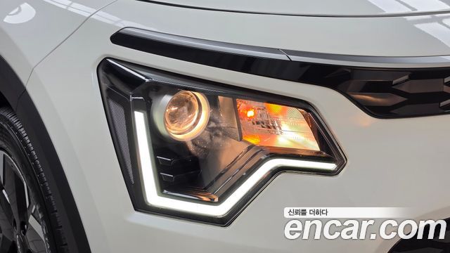Kia Niro 2024 — photo 8