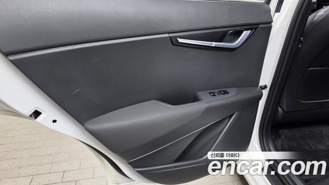 Kia Niro 2024 — photo 15