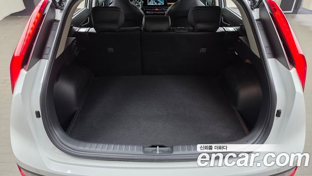 Kia Niro 2024 — photo 30