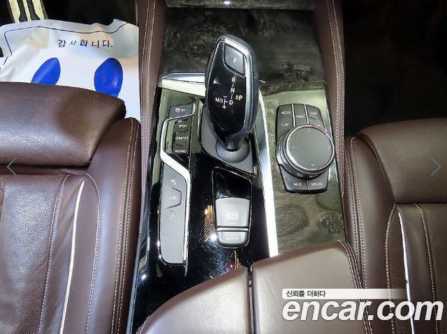 BMW Gran Turismo 2019 — photo 12