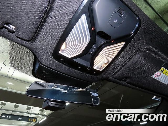 BMW Gran Turismo 2019 — photo 14