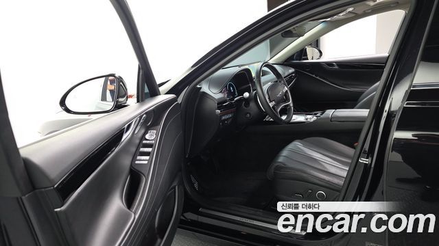 Genesis G80 2022 — photo 13