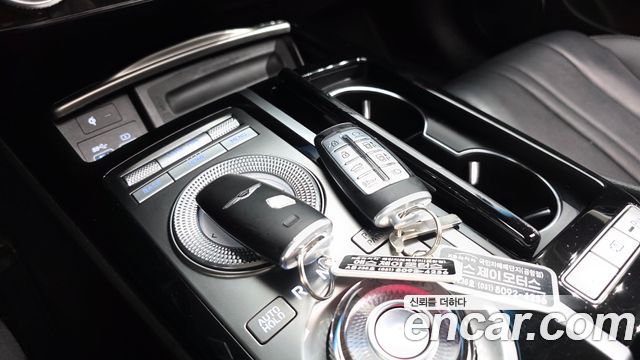Genesis G80 2022 — photo 27