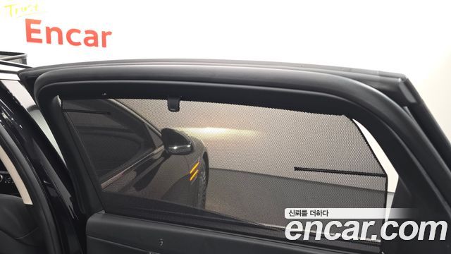 Genesis G80 2022 — photo 29