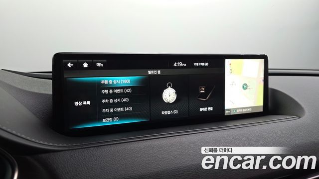 Genesis G80 2022 — photo 34