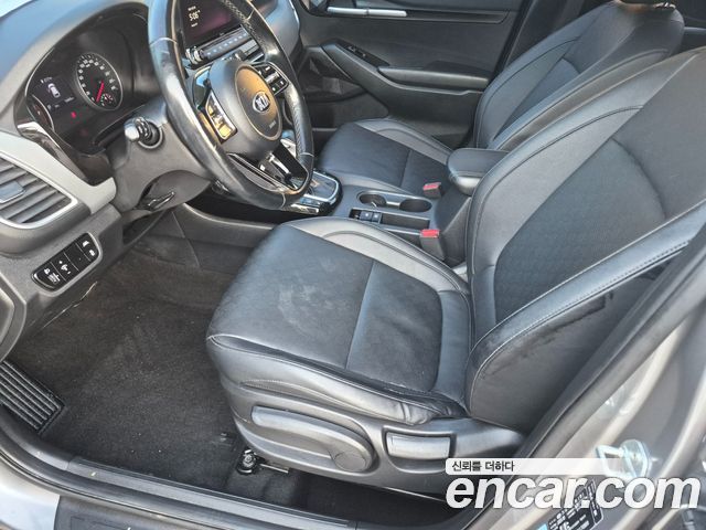 Kia Seltos 2021 — photo 8
