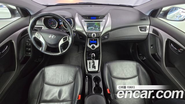 Hyundai AVANTE 2012 — photo 7