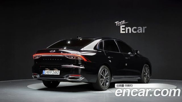 Hyundai Grandeur 2022 — photo 2