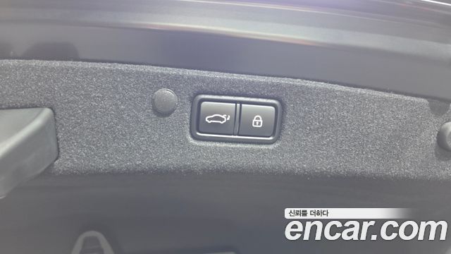 Hyundai Grandeur 2022 — photo 28