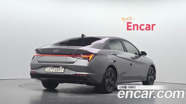 Hyundai AVANTE 2021 — photo 2