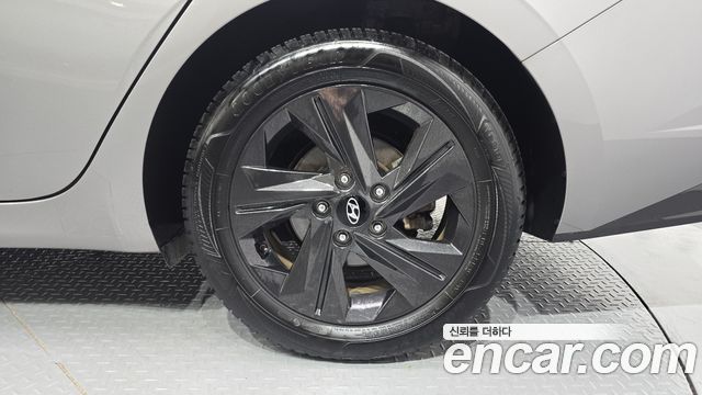 Hyundai AVANTE 2021 — photo 7
