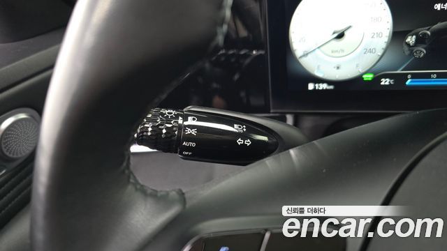 Hyundai AVANTE 2021 — photo 27