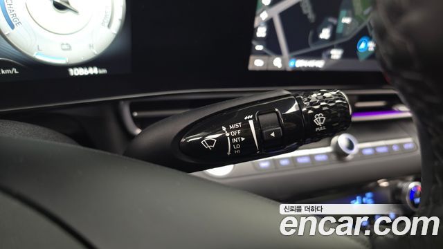 Hyundai AVANTE 2021 — photo 28